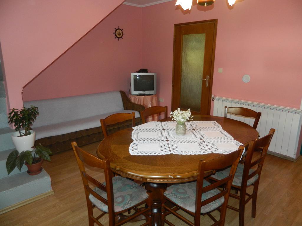 Vacation Home Kuca Za Odmor Krasno Polje Quarto foto